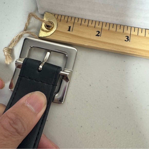 Classic Men's Modern Chic Preppy Black Leather Belt - Picture 10 of 14